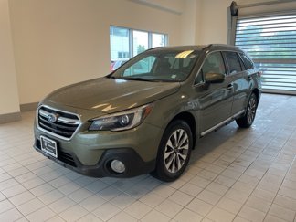 Used 2019 Subaru Outback 2.5i Touring image 1