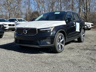 New 2025 Volvo XC40 B5 Core w/ Protection Package Premier image 1