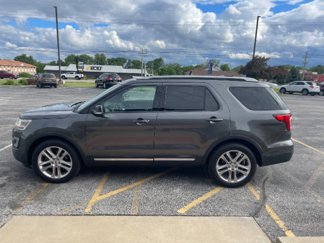 Used 2016 Ford Explorer XLT w/ Equipment Group 202A image 1