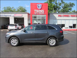 Used 2020 Kia Sorento LX image 1