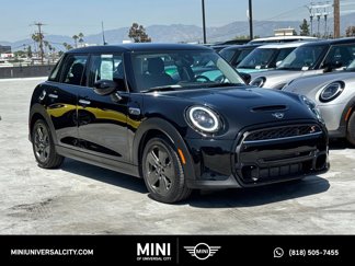 Certified 2022 MINI Cooper S image 1