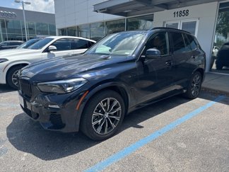 Used 2021 BMW X5 xDrive40i w/ M Sport Package image 1
