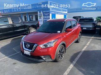 Used 2020 Nissan Kicks SV image 1