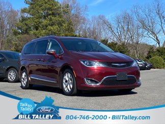 Used 2020 Chrysler Pacifica Limited image 1