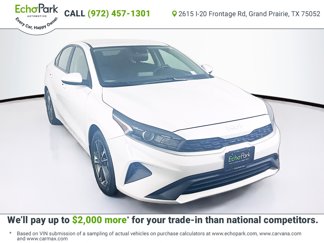 Used 2023 Kia Forte LXS image 1