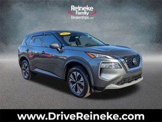 Used 2021 Nissan Rogue SV image 1