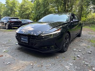 Certified 2023 Hyundai Elantra SEL w/ Cargo Package image 1