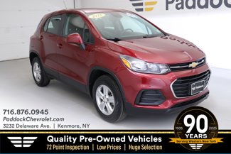 Used 2022 Chevrolet Trax LS image 1