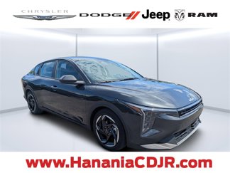 Used 2025 Kia K4 EX image 1