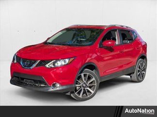 Used 2018 Nissan Rogue Sport SL image 1