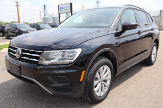 Used 2020 Volkswagen Tiguan S image 1