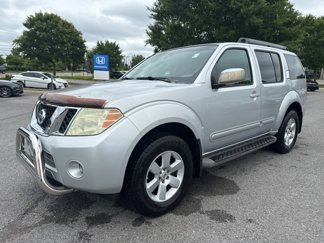 Used 2010 Nissan Pathfinder SE w/ Protection Pkg image 1