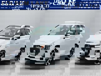 Used 2018 Hyundai Elantra GT image 1