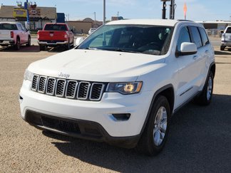 Used 2022 Jeep Grand Cherokee Laredo X image 1