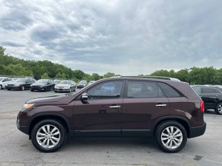 Used 2011 Kia Sorento LX w/ Convenience Pkg image 1