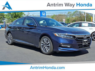 Used 2018 Honda Accord Touring image 1