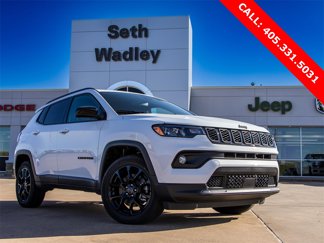 New 2025 Jeep Compass Latitude image 1