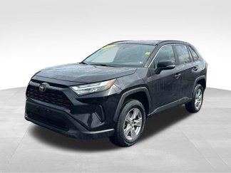 Certified 2022 Toyota RAV4 XLE image 1