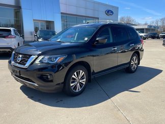 Used 2020 Nissan Pathfinder SL image 1