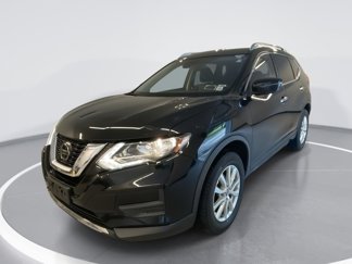 Used 2019 Nissan Rogue SV image 1