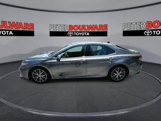 Used 2021 Toyota Camry XLE image 1