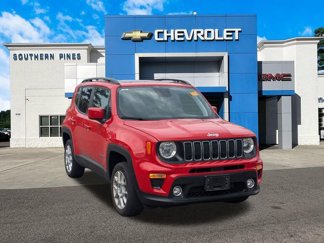 Used 2020 Jeep Renegade Latitude w/ Cold Weather Group image 1