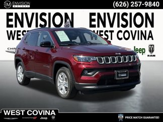 Used 2022 Jeep Compass Latitude image 1