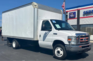 Used 2017 Ford E-350 and Econoline 350 Super Duty image 1