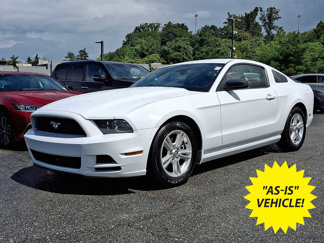 Used 2014 Ford Mustang Coupe image 1