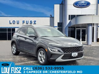Used 2023 Hyundai Kona SEL image 1
