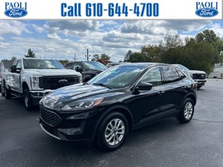 Used 2022 Ford Escape SE image 1