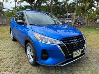 New 2025 Nissan Kicks Play S image 1