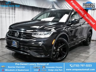 Used 2024 Volkswagen Tiguan SE R-Line image 1