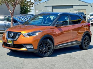 Used 2020 Nissan Kicks SR image 1