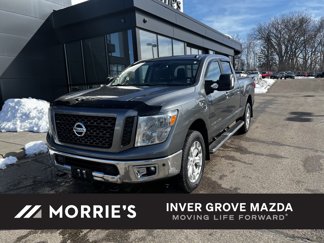Used 2019 Nissan Titan SV image 1