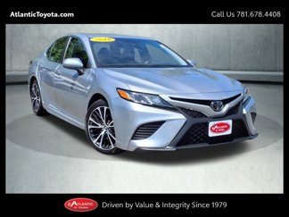 Certified 2018 Toyota Camry SE image 1