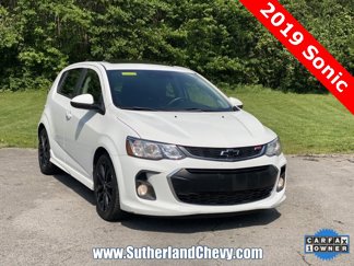 Used 2019 Chevrolet Sonic Premier w/ Driver Confidence Package image 1