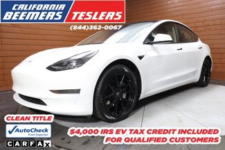 Used 2023 Tesla Model 3 Standard Range image 1