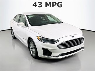 Used 2019 Ford Fusion SEL image 1