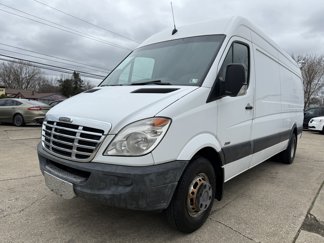 Used 2010 Freightliner Sprinter 3500 image 1