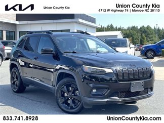 Used 2020 Jeep Cherokee Latitude Plus image 1