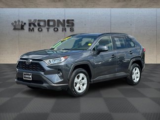 Used 2019 Toyota RAV4 XLE image 1