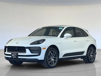 Certified 2025 Porsche Macan image 1