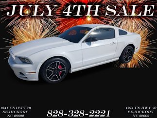 Used 2014 Ford Mustang Coupe image 1