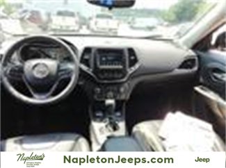 Used 2021 Jeep Cherokee Latitude Lux image 1