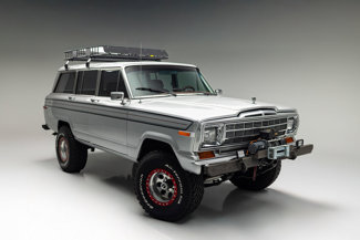 Used 1986 Jeep Grand Wagoneer image 1