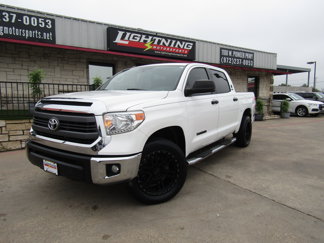 Used 2015 Toyota Tundra SR5 image 1