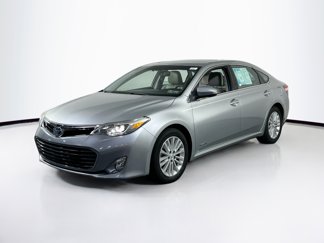 Used 2015 Toyota Avalon Limited image 1