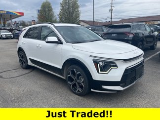 Certified 2023 Kia Niro EX Touring image 1