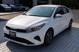 Used 2023 Kia Forte LXS image 1